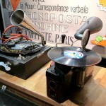 Les disques vinyles soumis au contrôle qualité - PHONO Museum Paris