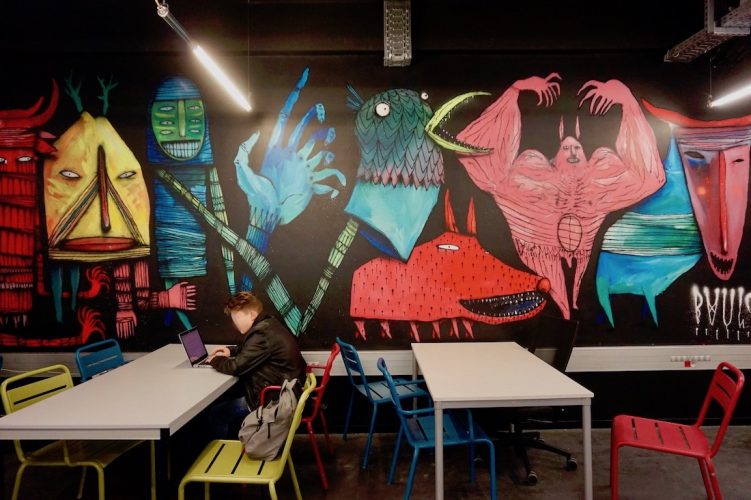 Art 42 Collection d'art urbain • Paris sur un fil